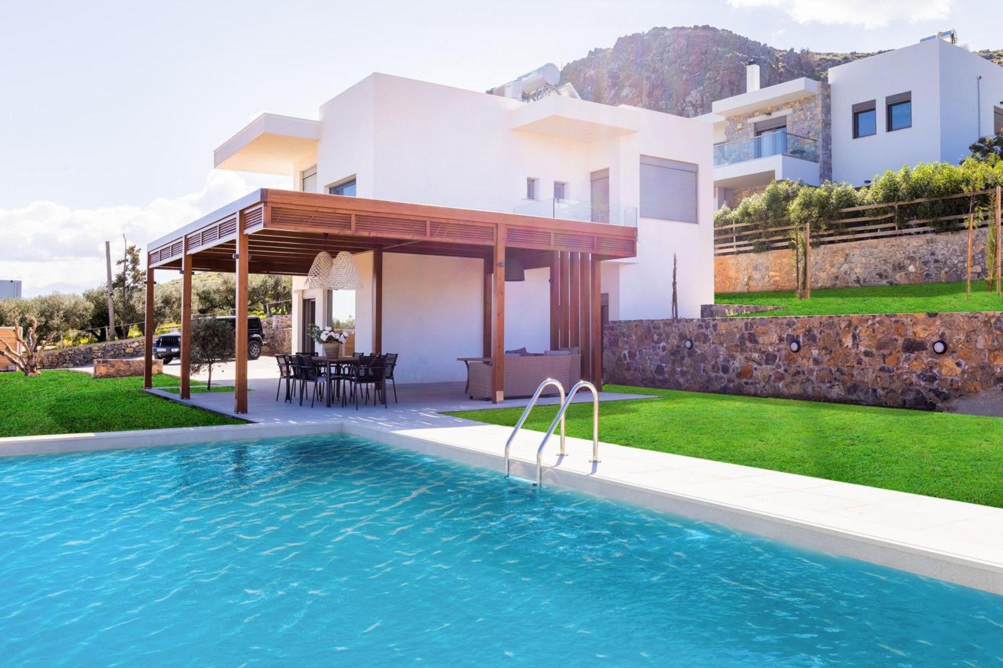 Luxury Villa U Kokkini Hani Bagian luar foto